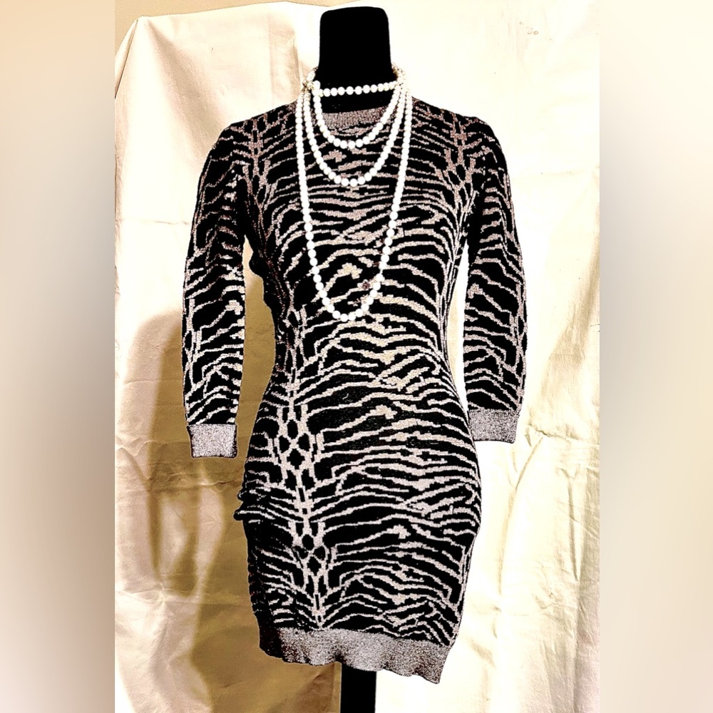 FRENCH CONNECTION size4 animal print knit dress